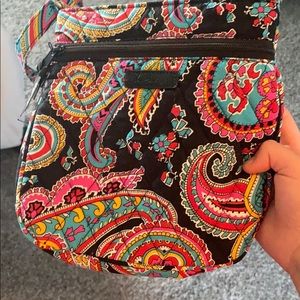 NEEDING TO SELL TODAY VERA BRADLEY